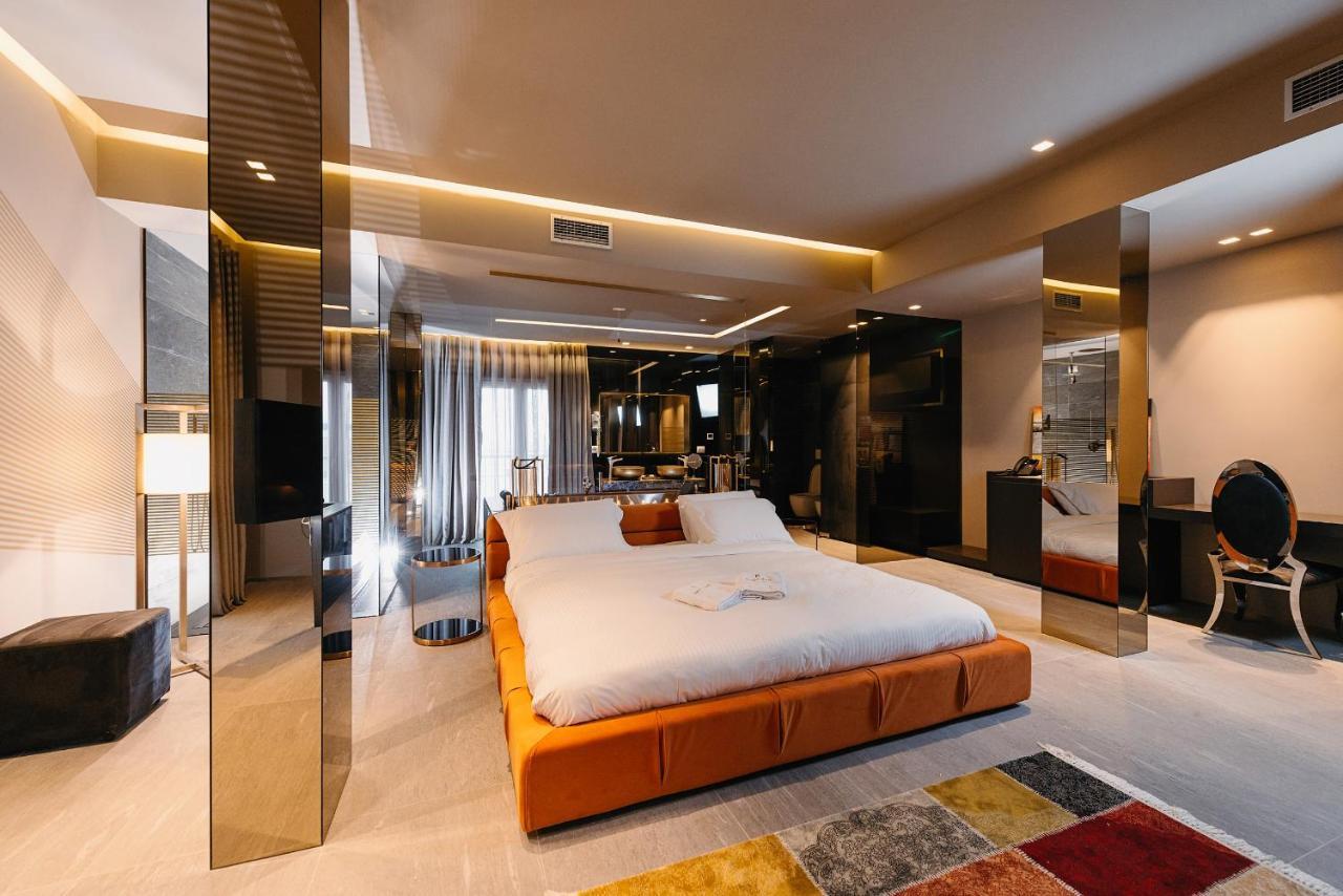 Hotel Egnatia Bërxull Екстериор снимка