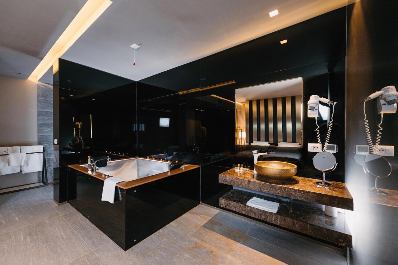 Hotel Egnatia Bërxull Екстериор снимка