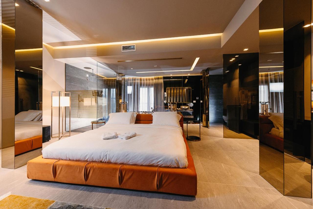 Hotel Egnatia Bërxull Екстериор снимка