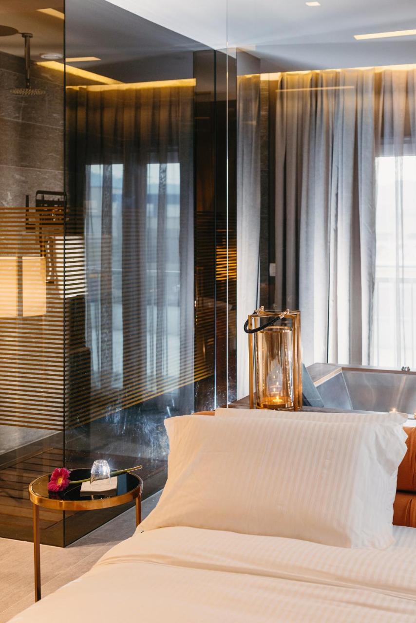 Hotel Egnatia Bërxull Екстериор снимка